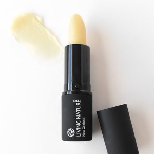 Son dưỡng môi Living Nature Lip Hydrator 01
