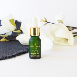Tinh Chất Τrị Νám, Τrắng Da Living Nature Radiance Night Oil 18ml